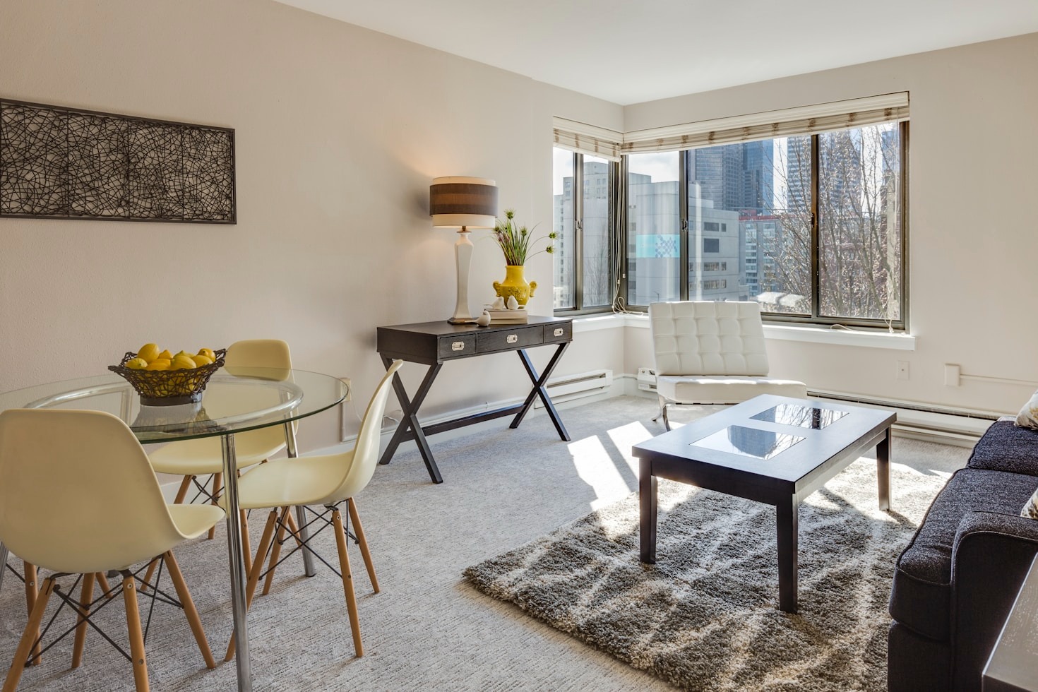 Ten Essential Pieces For Tiny Apartments